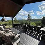 Koia - Flott Beliggenhet Ved Vannet Vegar 木屋 *
