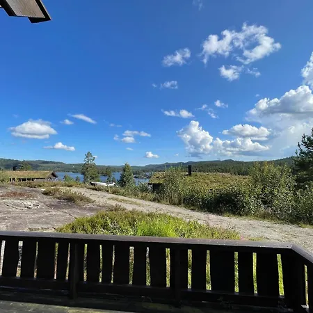 Koia - Flott Beliggenhet Ved Vannet Vegår *